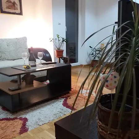 Apartment Beautiful Apartman